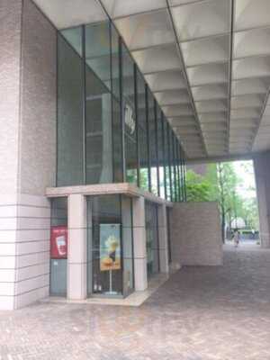 イリー 霞ヶ関店