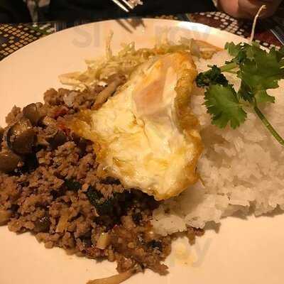 アジアンキッチン ラーイ・マーイ