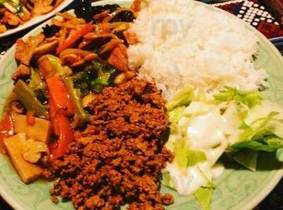 アジアンキッチン ラーイ・マーイ