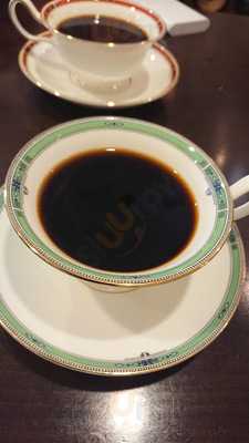 スリーペンギンズコーヒーアンドロースター