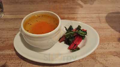 Boulangerie Et Cafe Main Mano