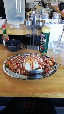 ナポリタン食堂 パンチ 本牧埠頭店