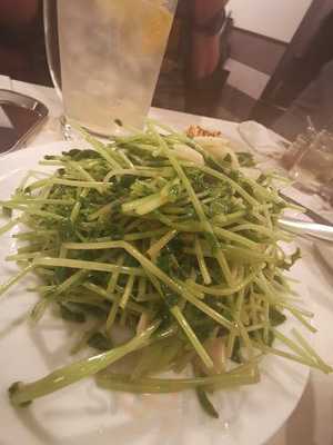 餃子伝説総本舖