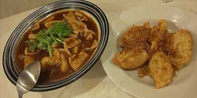 餃子伝説総本舖