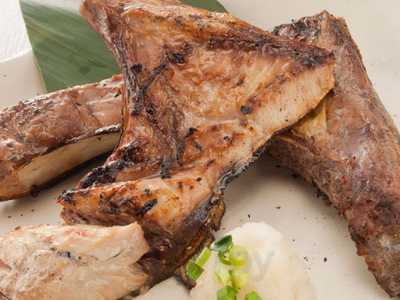 渋谷東急本店前のひもの屋