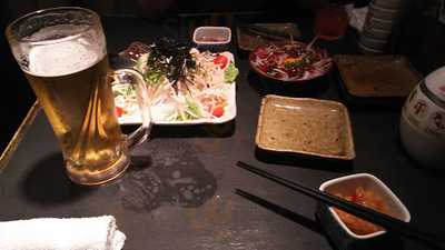 渋谷東急本店前のひもの屋