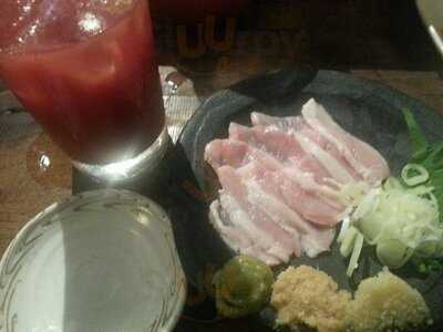 立ち飲み 車橋もつ肉店