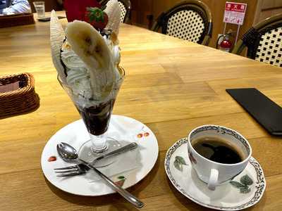 メゾン カイザー テーブル 渋谷ヒカリエ店