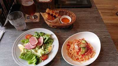 モスプレミアム 桜木町クロスゲート店