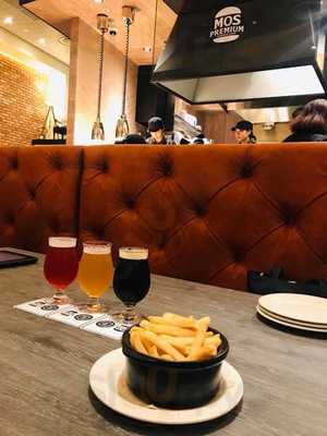 モスプレミアム 桜木町クロスゲート店