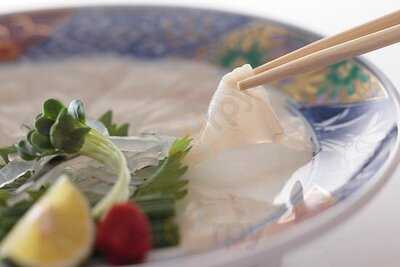 泳ぎとらふぐ料理専門店 とらふぐ亭 神田西口店