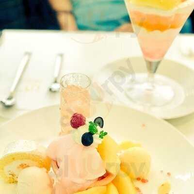 タカノフルーツパーラー