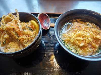 本場讃岐うどん こんぴら