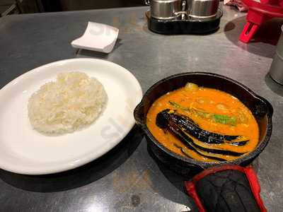 野菜を食べるカレーcamp 大手町店
