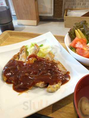 お肉とお魚 Michiba ミチバ  星川