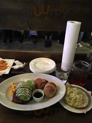 ザ・ミート&ラボラトリー