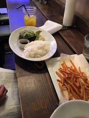 ザ・ミート&ラボラトリー