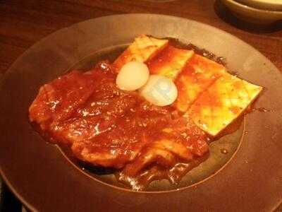 恵比寿 炭火焼肉 トラジ園