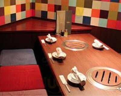 恵比寿 炭火焼肉 トラジ園