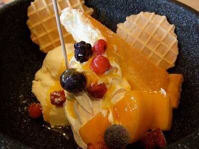 ガスト 釜利谷店