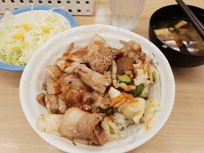 松屋 神田小川町店