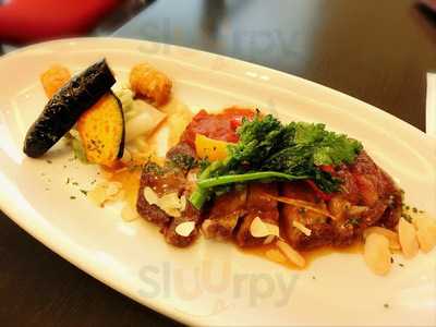 カフェダイニング　パームツリー