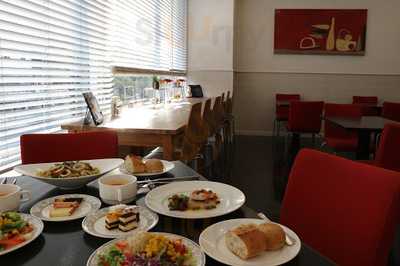 カフェダイニング　パームツリー