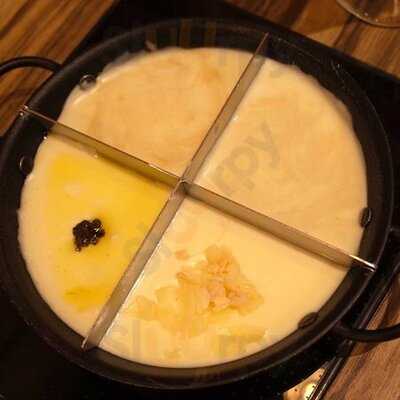 北海道チーズフォンデュファクトリー 炭リッチ 渋谷駅前店