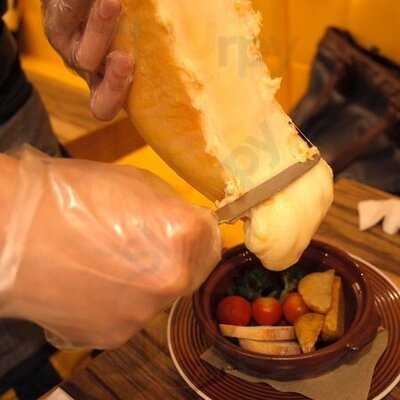 北海道チーズフォンデュファクトリー 炭リッチ 渋谷駅前店