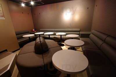 カラオケの鉄人桜木町店