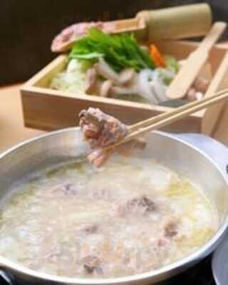 博多水炊き・焼酎 丸の内 若どり