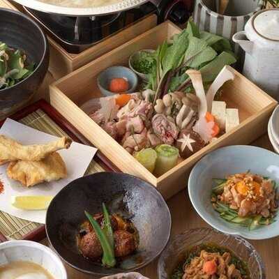 博多水炊き・焼酎 丸の内 若どり