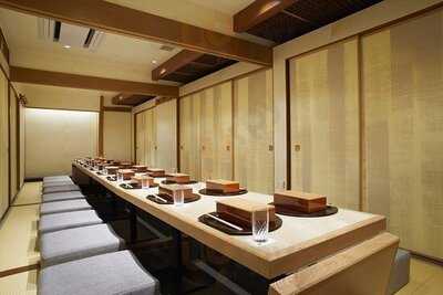 個室会席北大路 日本橋茶寮 神田駅店