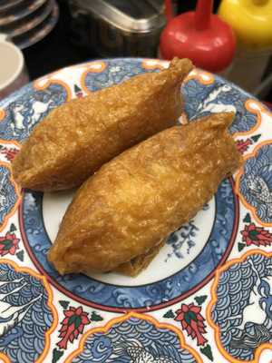 回転寿司　たくみ