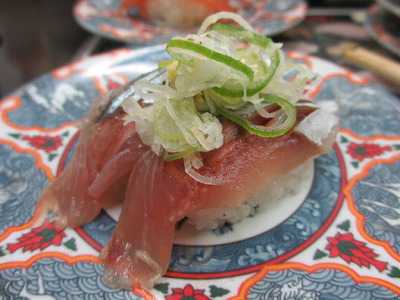 回転寿司　たくみ