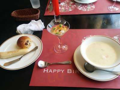 ベーカリーレストランサンマルク 都筑桜並木店