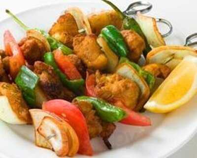 アジアンダイニングバー Sapana 飯田橋プラーノ店