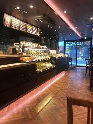 サンマルクカフェ 渋谷井の頭通店