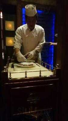 四川料理 刀削麺 川府 神保町店