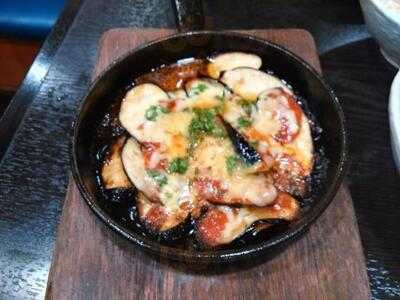 世界の山ちゃん 神田神保町店