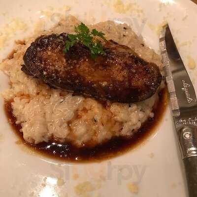 ワイン食堂八十郎神田鍛冶町