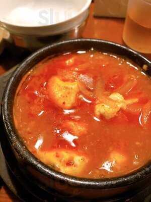 石鍋豆腐チゲ専門店　姉妹 (チャメ)