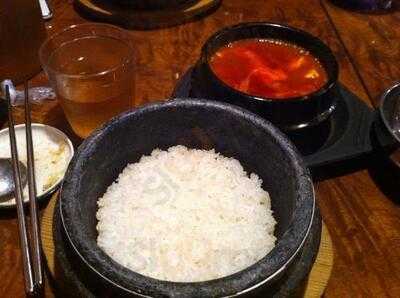 石鍋豆腐チゲ専門店　姉妹 (チャメ)