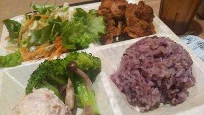 Dexee Deli 大手町店