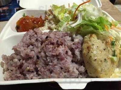 Dexee Deli 大手町店