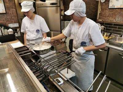 鳴門鯛焼本舗 末広町店