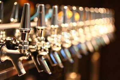 パブカーディナルマルノウチ