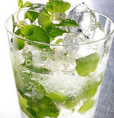 パブカーディナルマルノウチ