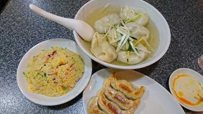 天鴻餃子房 有楽町店