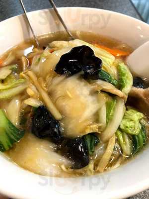 天鴻餃子房 有楽町店